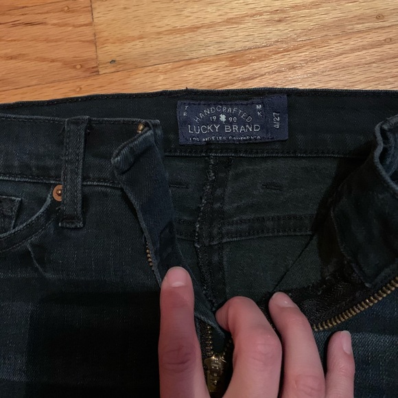 Lucky brand jean skirt - Picture 2 of 6